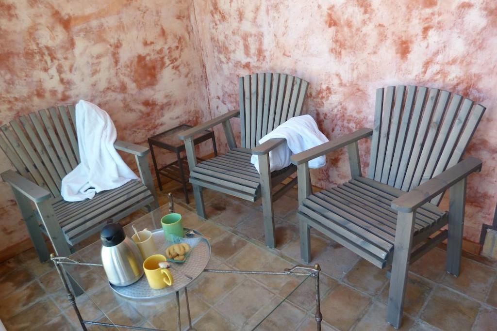 Bed and Breakfast Le Mas De Pie Caud Rognes Екстер'єр фото