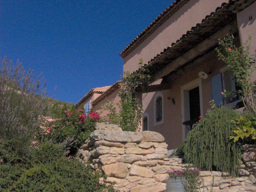 Bed and Breakfast Le Mas De Pie Caud Rognes Екстер'єр фото